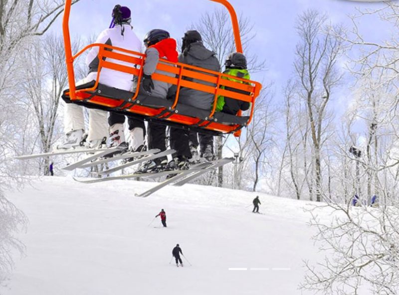 A Day at Perfect North Slopes
