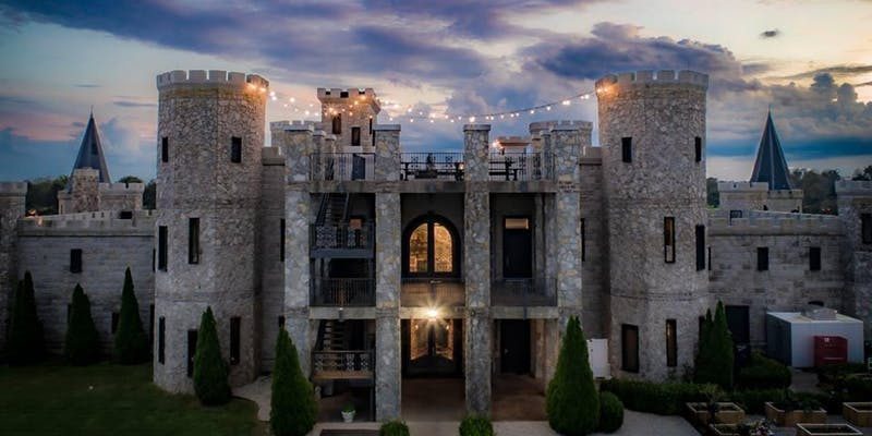 Mystery Dinner Theatre in the Ballroom @ The Kentucky Castle