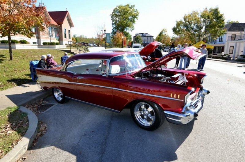 Somernites Cruise Car Show and Cruise