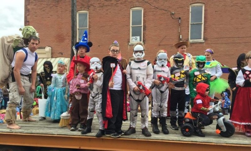 La Grange Halloween MAINia