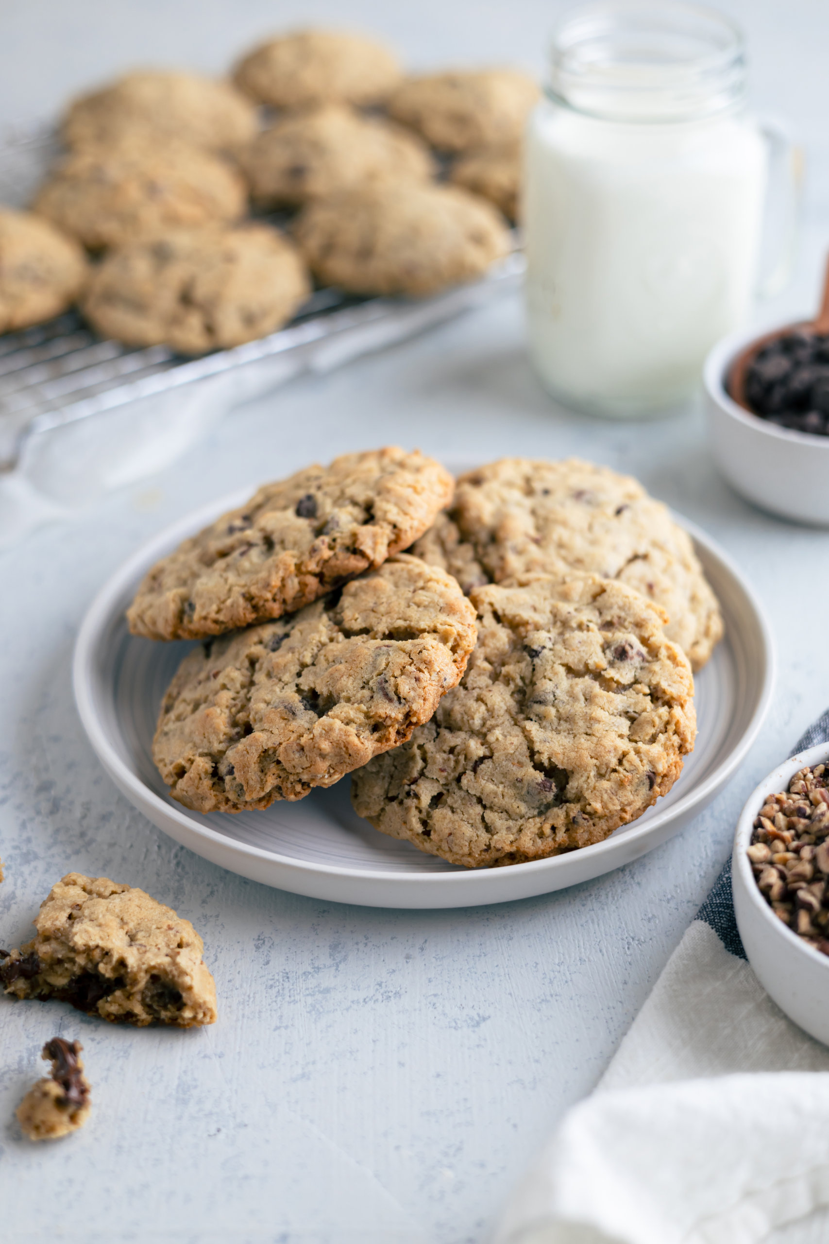 Chocolate Chip Oatmeal Cookies with Toasted Pecans (video) - Kentucky Living